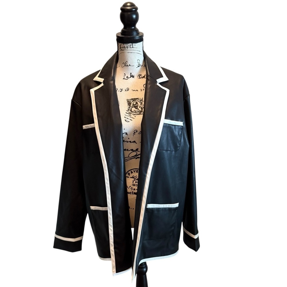 By Egries Faux Vegan Leather jacket Blazer Black Size Large NWT Contrast trim